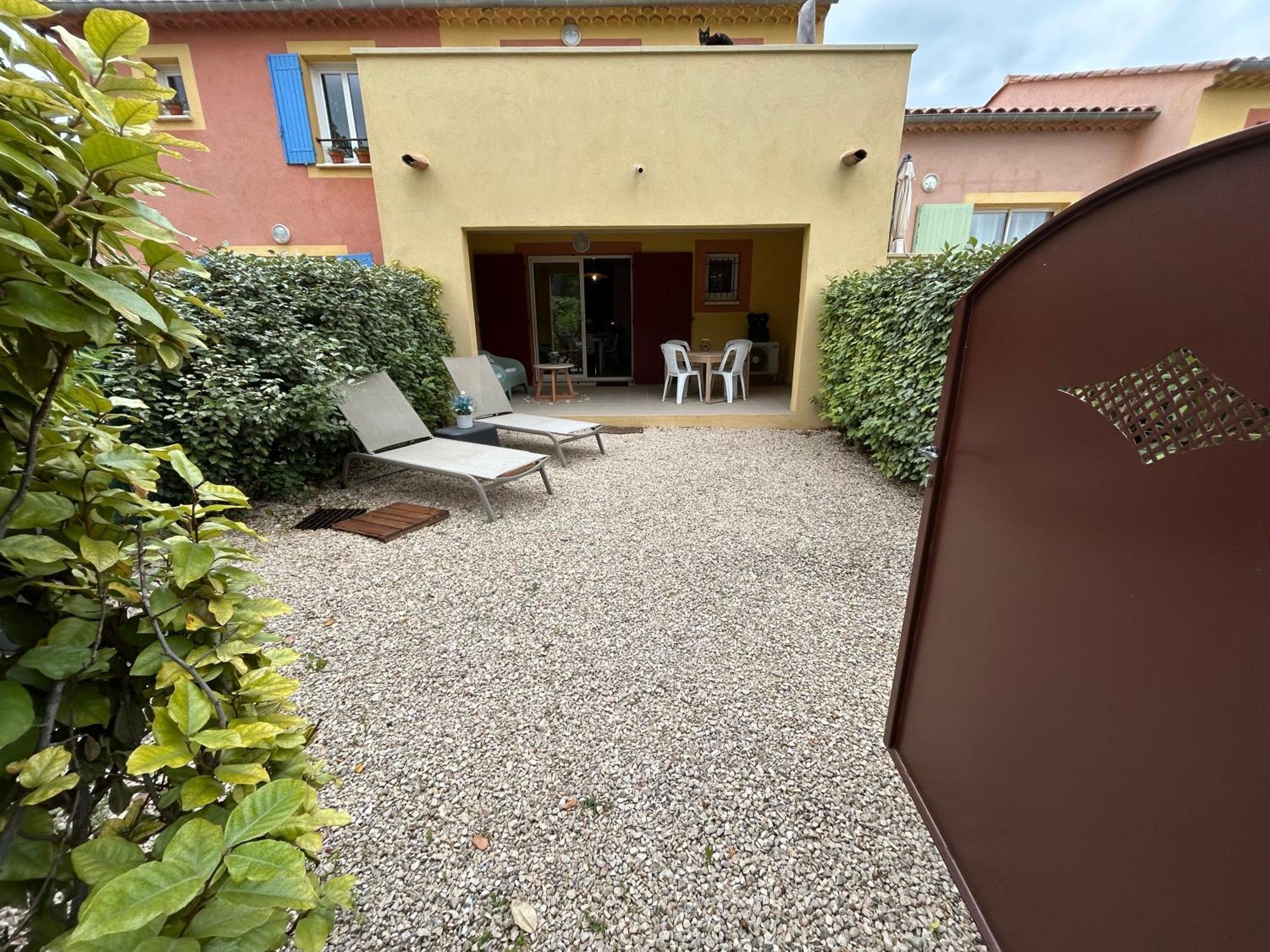Eden En Luberon Lejlighed Roussillon en Isere Eksteriør billede